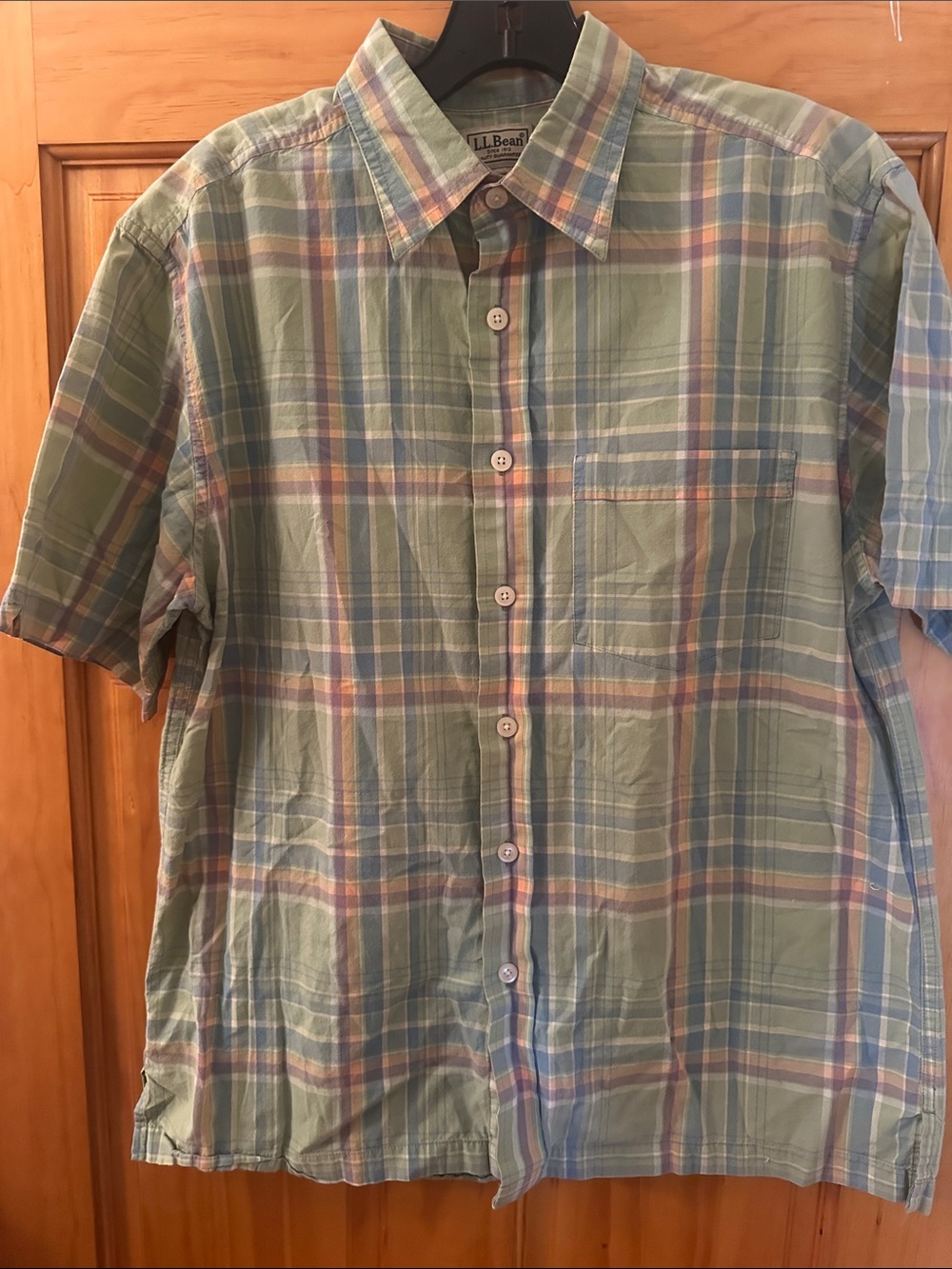 LL Bean Plaid Short Sleeve Button Down Shirt